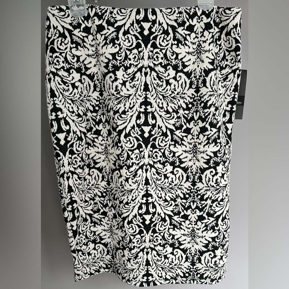 MOSSIMO size L Black & White jacquard Pencil Skirt w/full zipper on backside